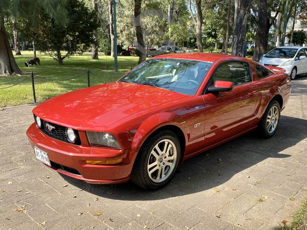 Mustang gt v8 nacional automático excelente trato en