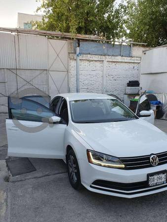 Jetta Trendline  Automático-Triptonic Cdmx en