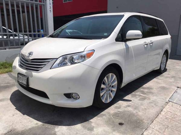 Toyota Sienna p Limited V6/3.5 Aut en Guadalupe, Nuevo