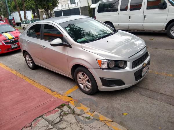 Chevrolet Sonic LT estándar urge remató en Iztapalapa,