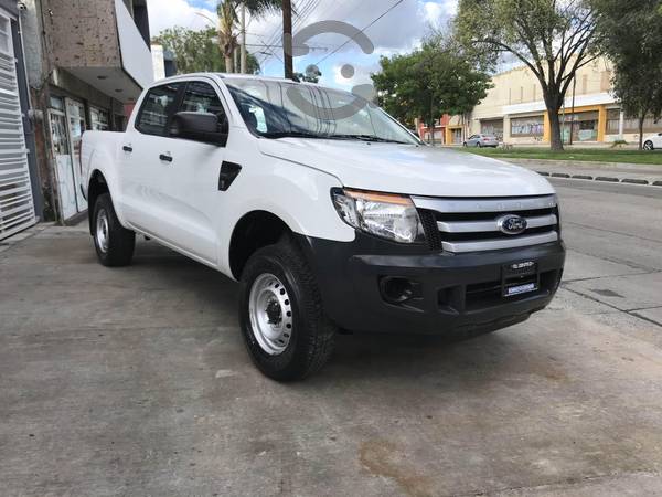 Ford Ranger  XL Bedliner Como Nueva en Guadalajara,