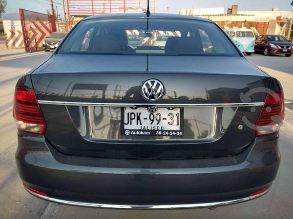 VW Vento  [Comfortline] en Guadalajara, Jalisco por