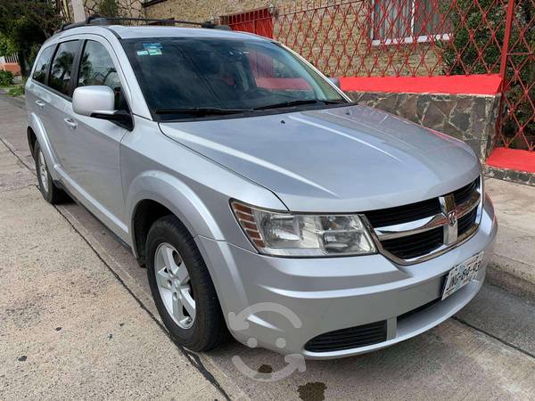 DODGE JOURNEY  SXT 4CIL en Guadalajara, Jalisco por