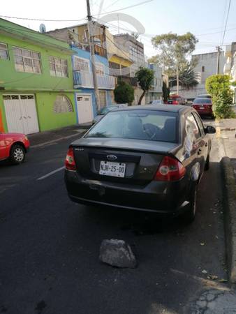 FORD fiesta  en Venustiano Carranza, Ciudad de México