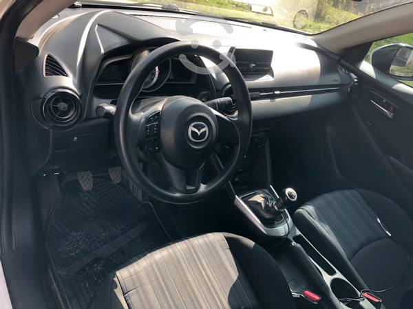 Mazda 2 HatchBack en Tultitlán, Estado de México por