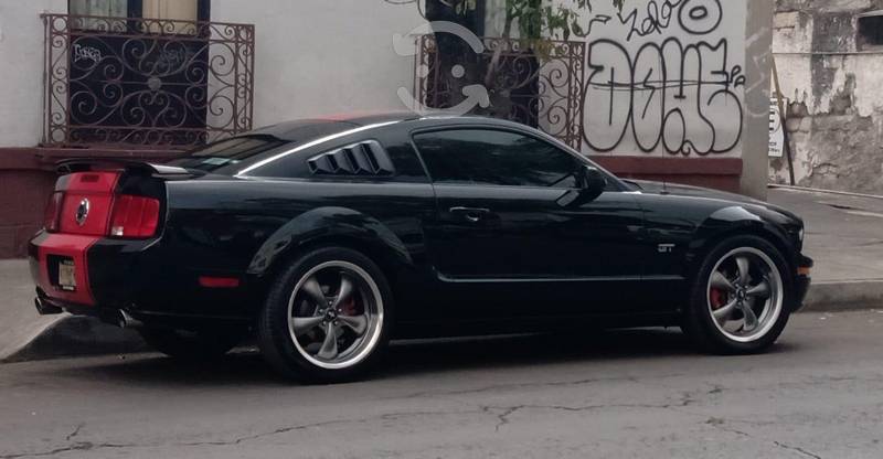 Precioso Mustang GT Seminuevo en Cuauhtémoc, Ciudad de