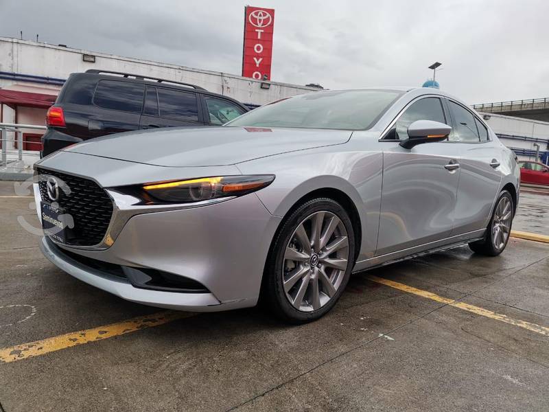 MAZDA  en Tlalnepantla de Baz, Estado de México por