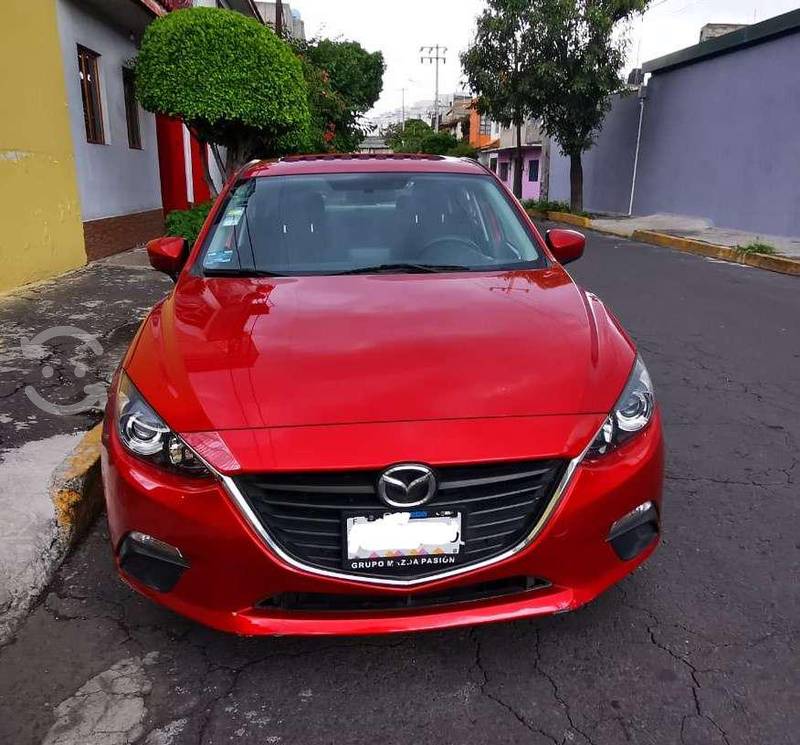 Mazda 3 iTouring Rojo / Quemacocos en Venustiano Carranza,