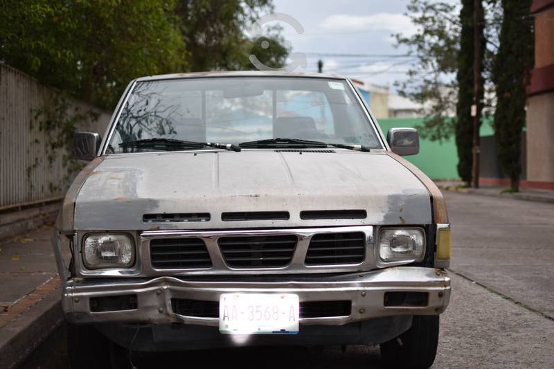 Nissan pick up  en Aguascalientes, Aguascalientes por