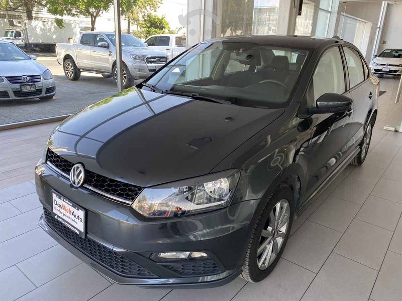 Volkswagen Vento p Comfortline Plus Tiptroni en