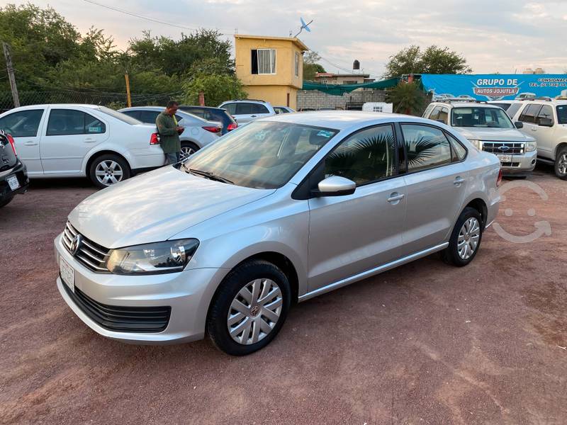 Volkswagen Vento Automático con clima en Jojutla, Morelos