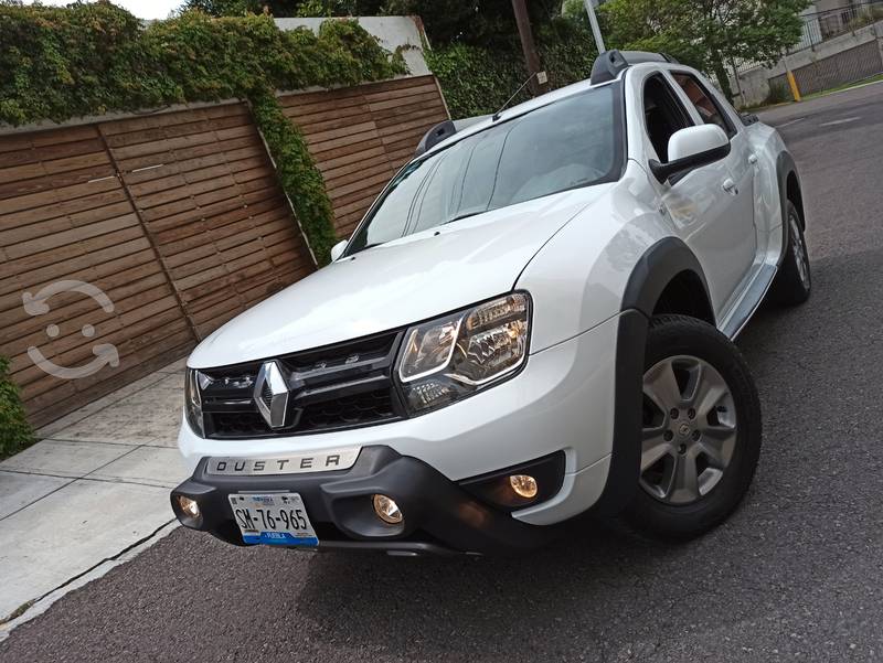 Renault Oroch Outsider Estándar  Seminueva en Puebla,