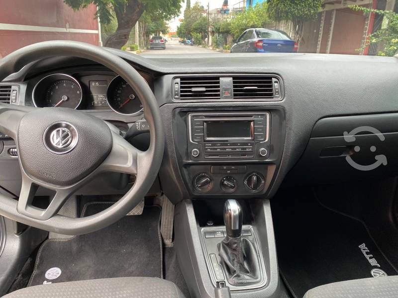 Jetta Mk6 triptonic en Ecatepec de Morelos, Estado de