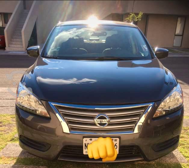 Sentra  cvt en buenas condiciones en Tlalnepantla de