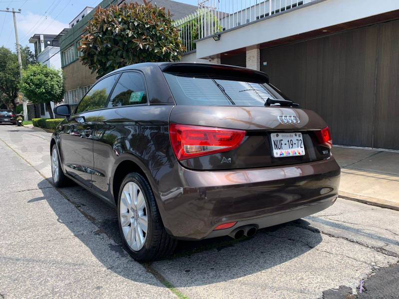 Audi A1 Sportback EGO  Color único en Tlalpan, Ciudad