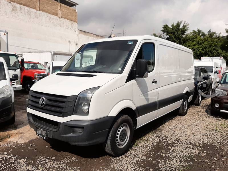 VOLKSWAGEN CRAFTER 2 TONELADAS INSULADA DIESEL en