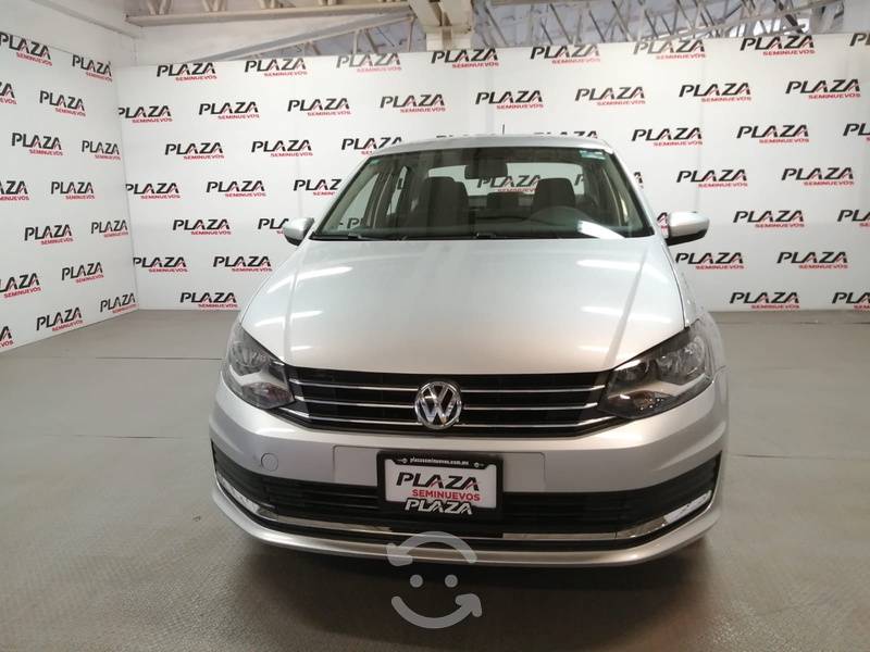 Volkswagen Vento  Comfortline At en Monterrey, Nuevo