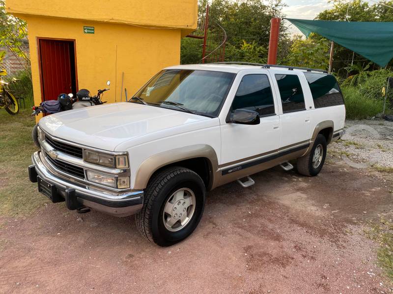 Chevrolet Suburban 4x4 en Jojutla, Morelos por $ |