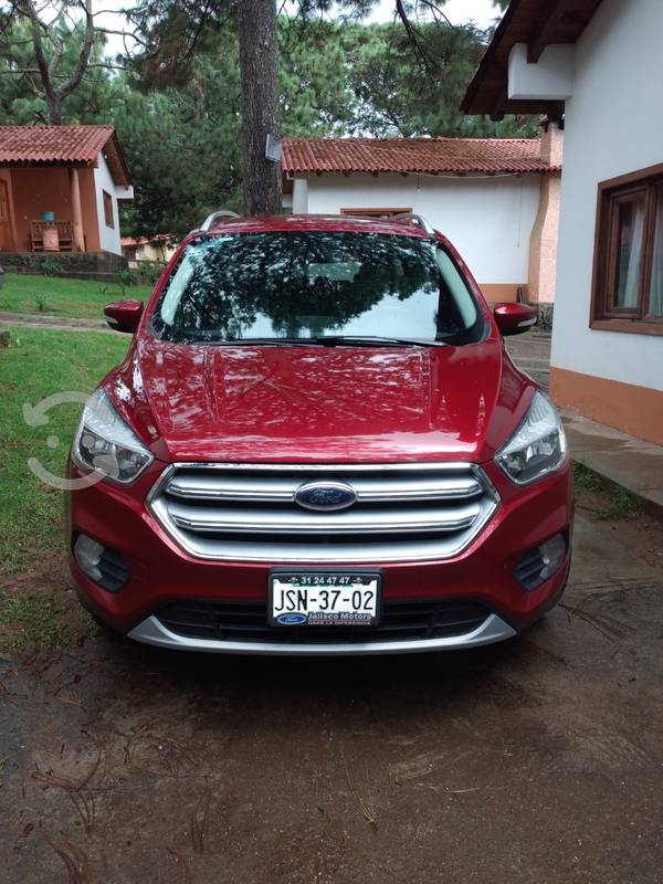 Ford escape ecoboost  en Mazamitla, Jalisco por $