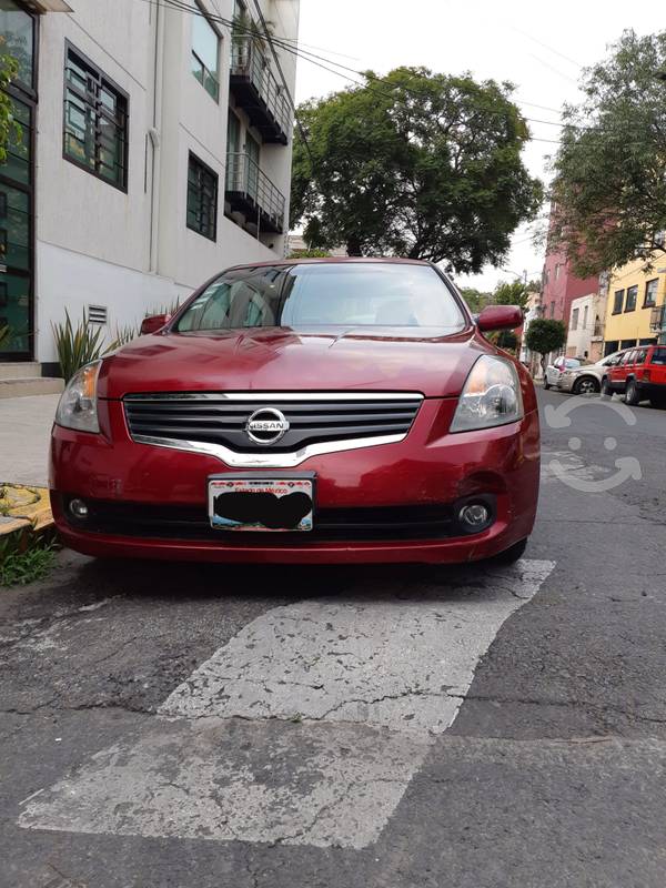 Nissan Altima en Venustiano Carranza, Ciudad de México por