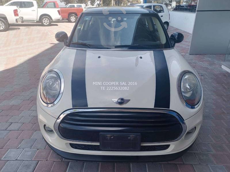 MINI COOPER  SAL MANUAL 4 CIL 2.0 en Amozoc, Puebla por