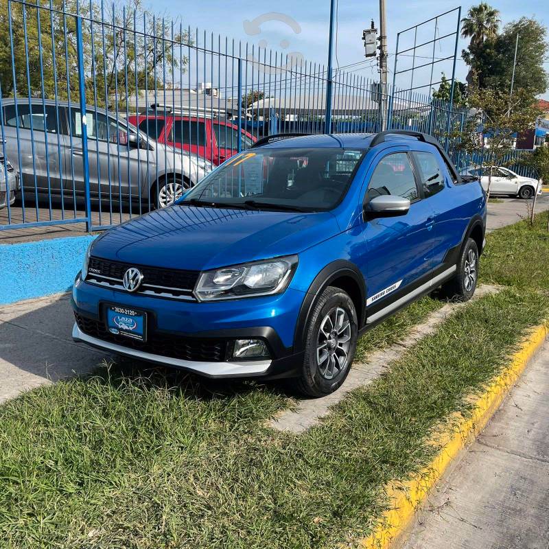 Volkswagen Saveiro Doble Cabina Cross  en Guadalajara,