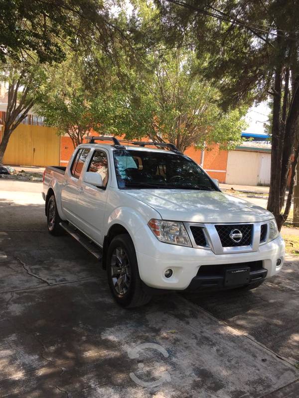Nissan Frontier, Pro-4x, 4x en Los Reyes, Michoacán