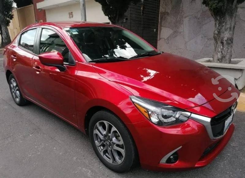 Mazda 2 grand touring  en Cuajimalpa de Morelos, Ciudad