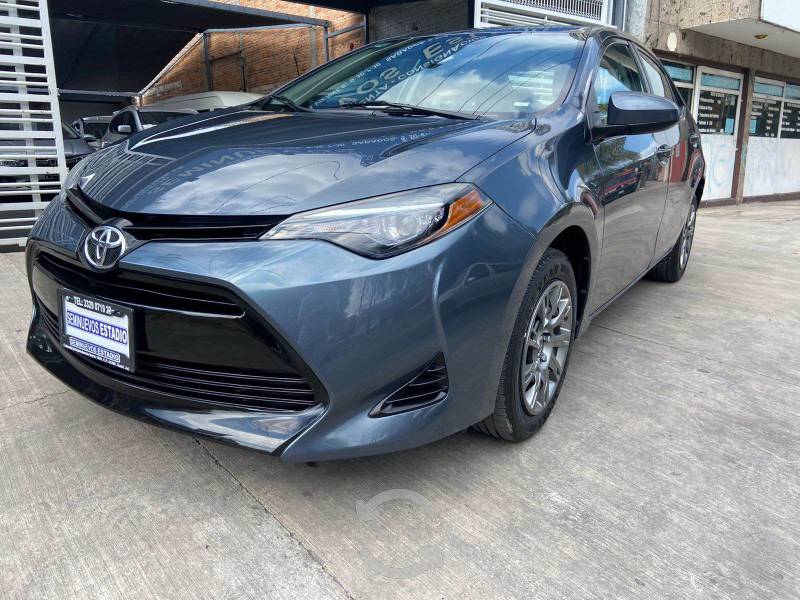 Toyota corolla base  como nuevo en Guadalajara, Jalisco