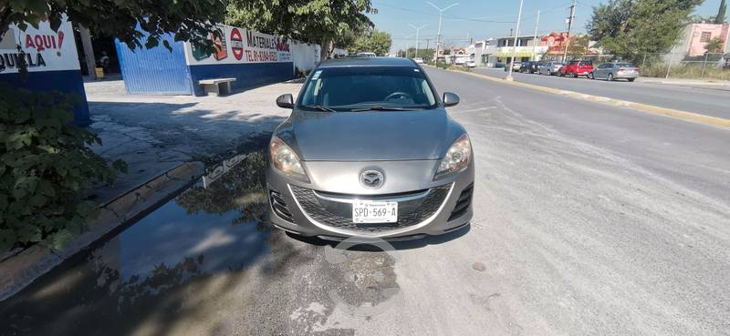 Bonito Mazda  en General Escobedo, Nuevo León por