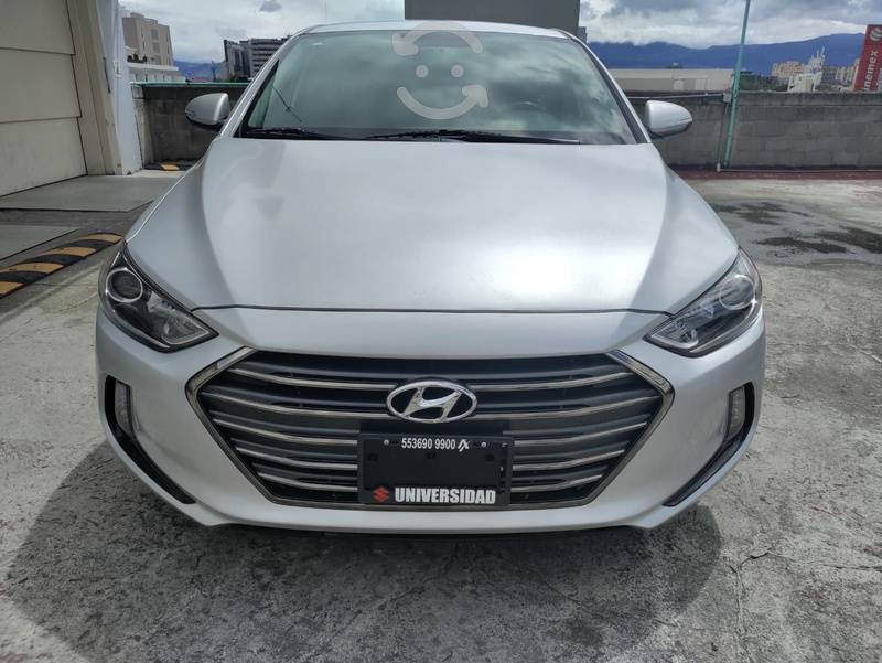 Hyundai Elantra  Gls Premium At en Benito Juárez,