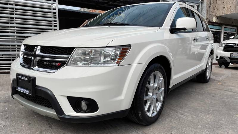 Dodge journey r/t v como nuevos en Guadalajara,