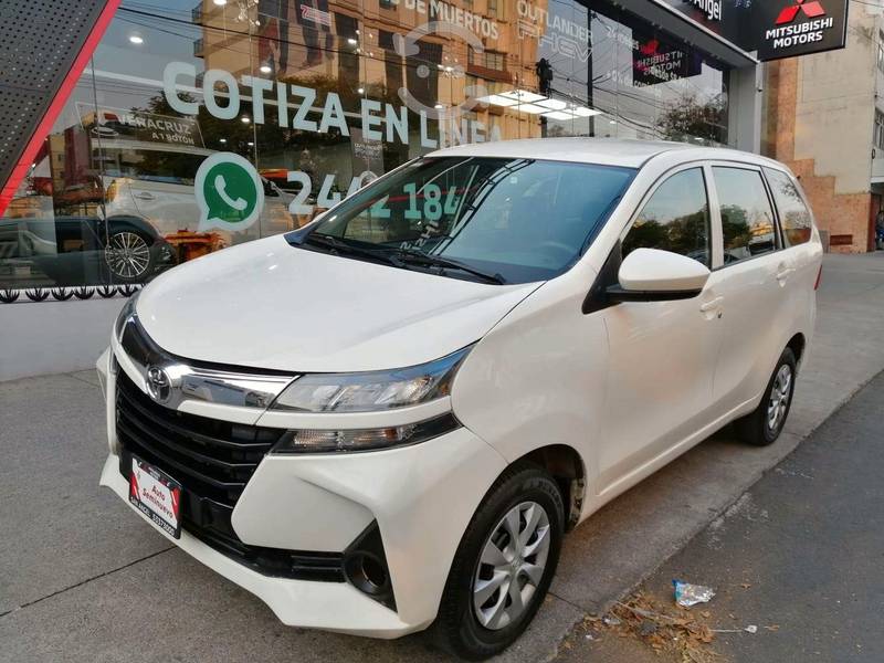 Toyota Avanza LE  automatica en Álvaro Obregón, Ciudad