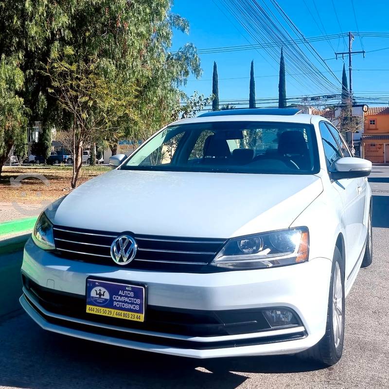 Jetta  Confortline estandar en San Luis Potosí, San