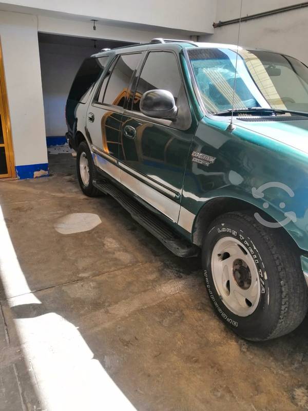 Ford expedition original en Tláhuac, Ciudad de México por