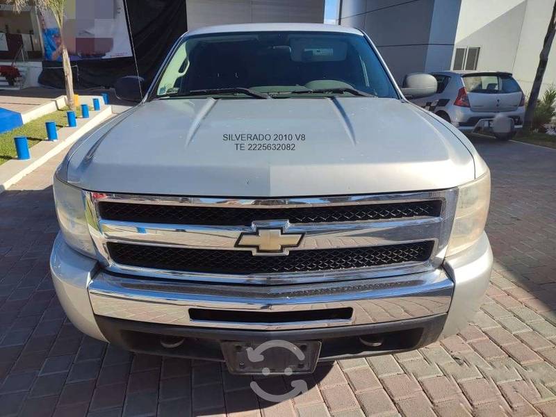 CHEVROLET SILVERADO  CABINA EXTENDIDA en Amozoc, Puebla