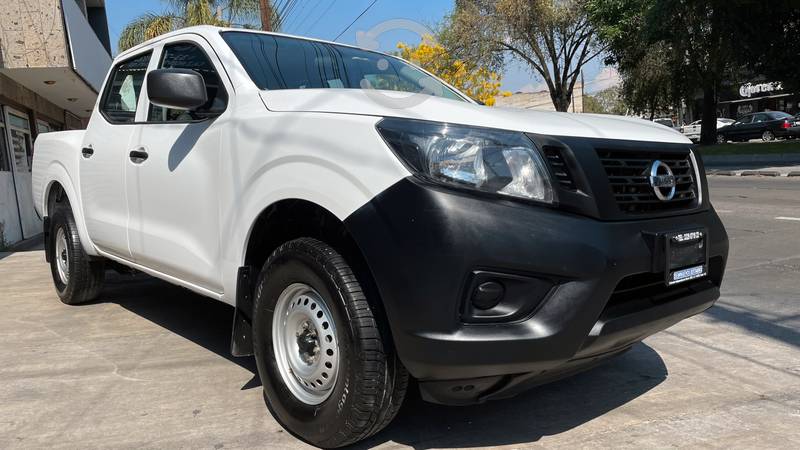 Nissan np puer  como nueva en Guadalajara, Jalisco