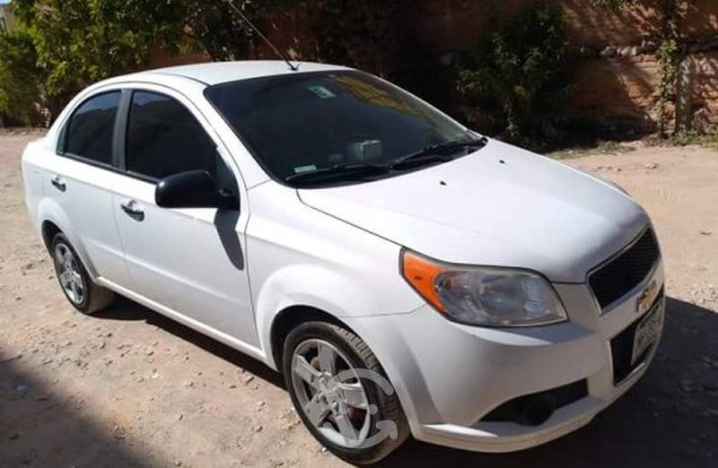 Toyota Prius 5 PTS HB BASE HIBRIDO, TA en Tlalpan, Ciudad de