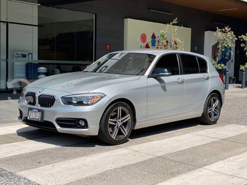 BMW 118IA SPORT LINE 5PTS  en Guadalajara, Jalisco por