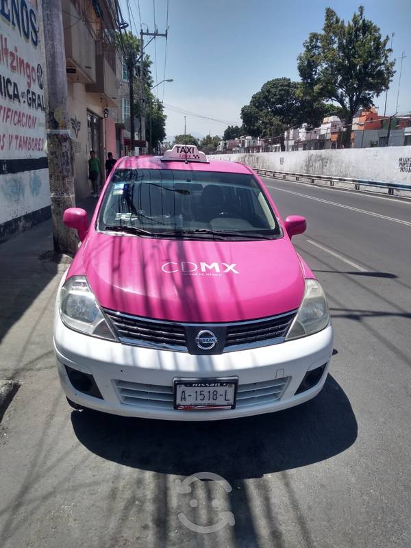 auto de trabajo en muy buen estado en Coyoacán, Ciudad de