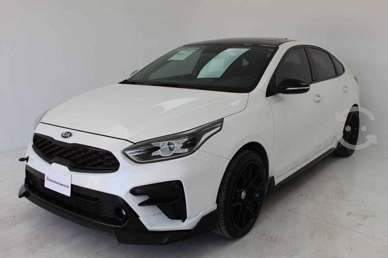 Kia FORTE HB p GT Line, 2.0 L MPI TA, Piel, en