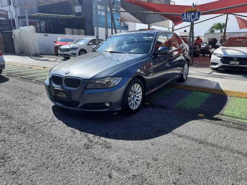 BMW Serie p 325iA Progressive aut en Querétaro,
