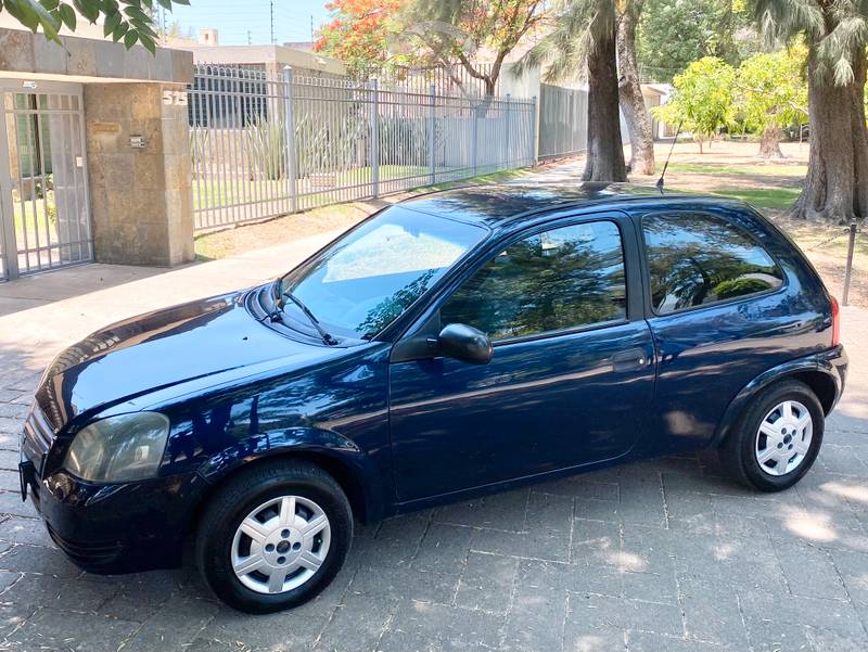 CHEVY COMFORT HB STD D/H AIRE, EXCELENTE MANEJO en