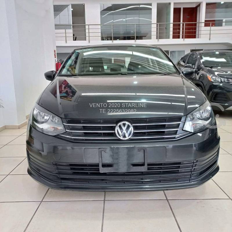 VOLKSWAGEN VENTO  SEDAN 4 CIL 1.6 LTS MANUAL en Amozoc,