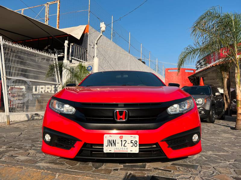 Honda Civic Coupé  en Guadalajara, Jalisco por $
