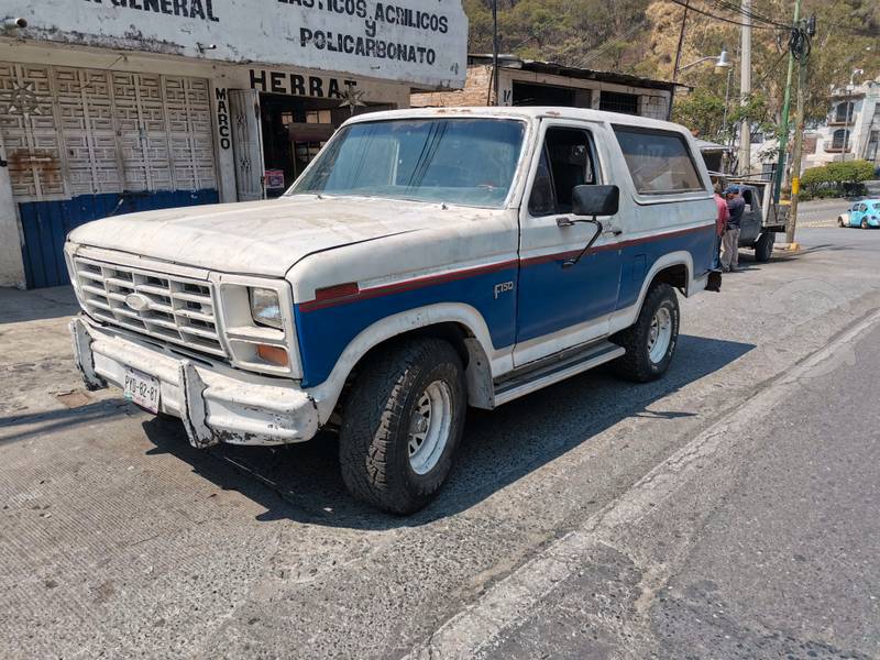 Ford Bronco Nacional en Taxco de Alarcón, Guerrero por