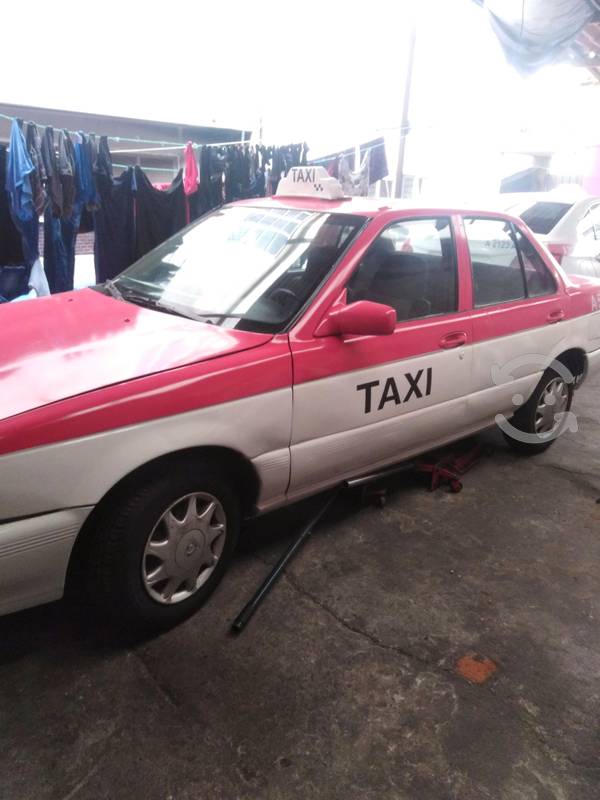 Taxi todo pagado al corriente sin problemas en Iztapalapa,