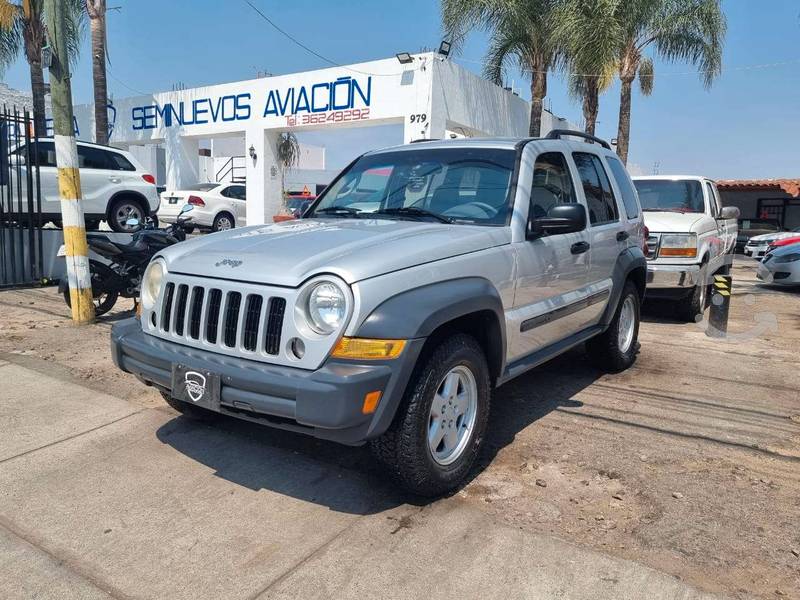 JEEP LIBERTY  en Zapopan, Jalisco por $ |