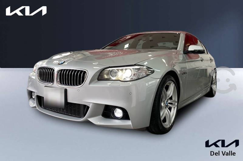 BMW Serie p 535i Luxury Line L6/3.0/T Aut en Benito
