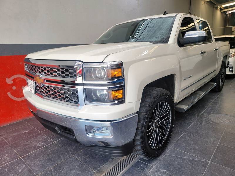 Excelente Chevrolet Cheyenne Crew Cab Ltz 4x en